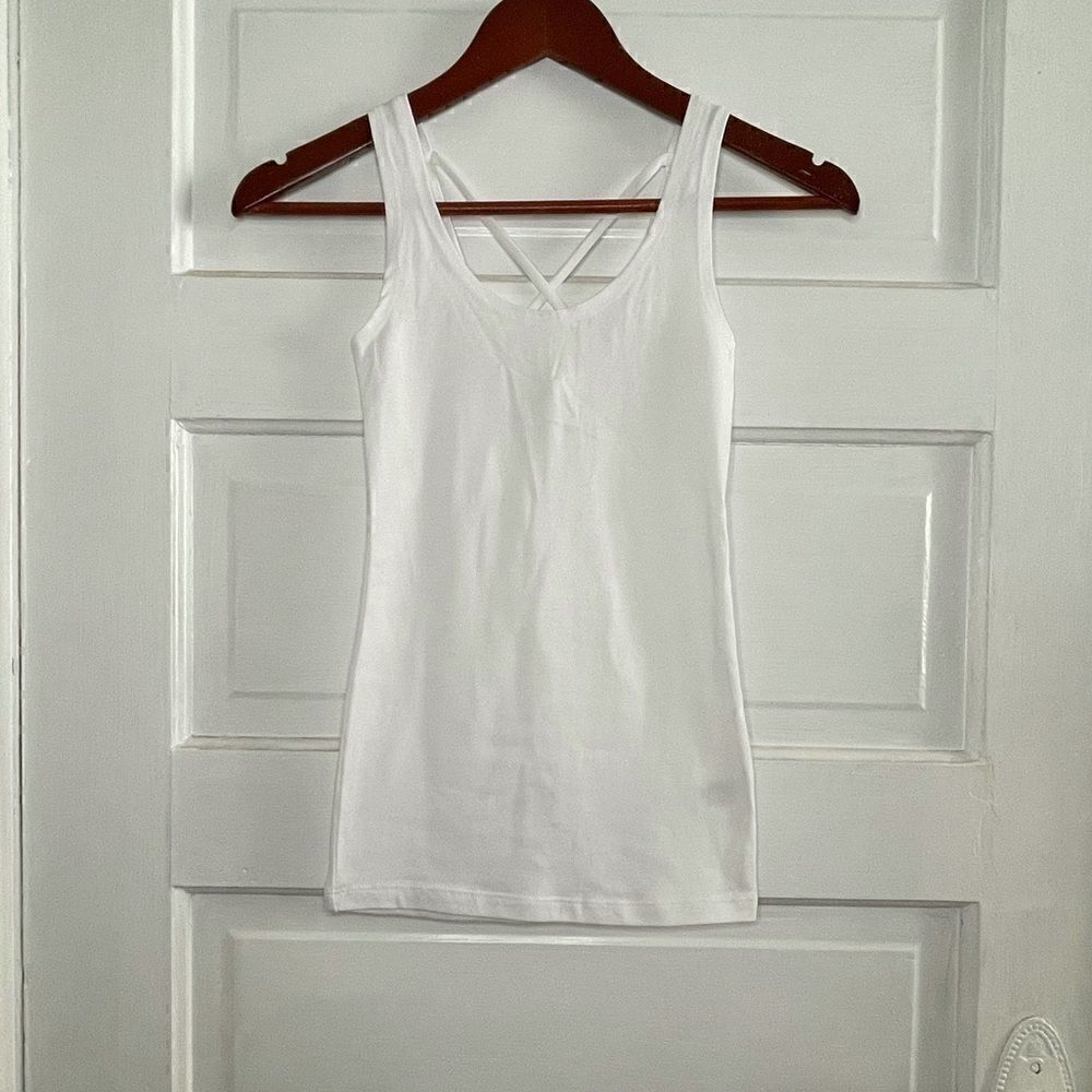 Frenchi Simple White Shirt w/ Criss-Cross Back